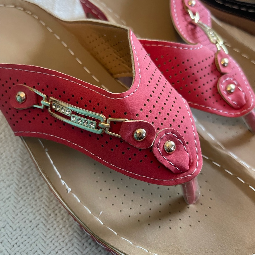 Pink and Tan Sandals with Floral Embellishments